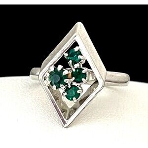 Vintage 1960s Cocktail Ring Mid Century Modern Green Rhinestone Silver Tone - 4I